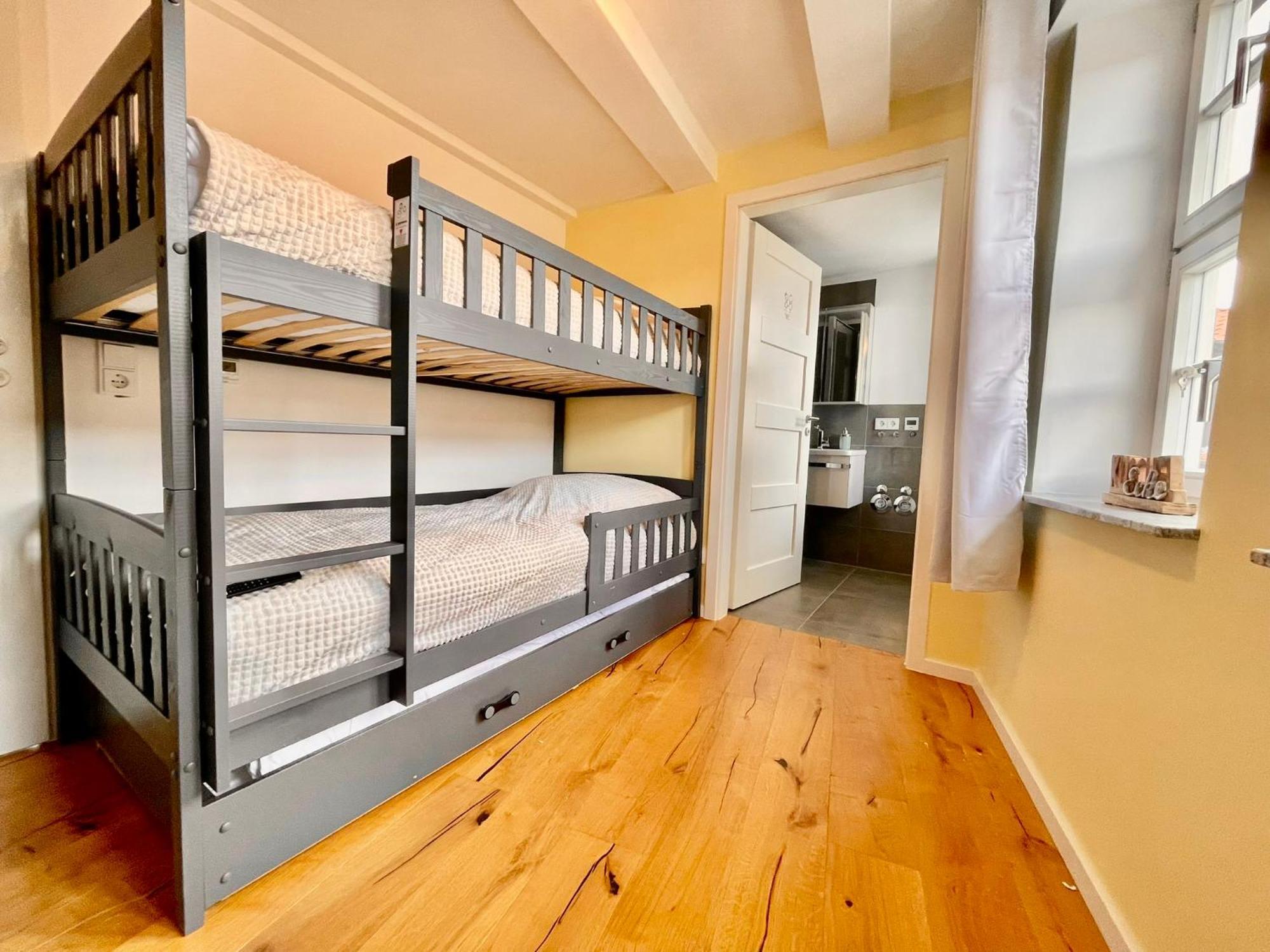 Homelikestay: Ferienwohnungen - Wernigerode - Wlan - Bestlage - Liebevolle Einrichtung Eksteriør billede